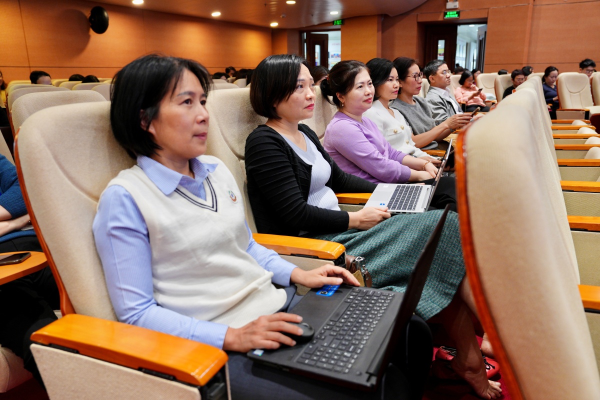 Các học viên là cán bộ, công chức, người lao động làm việc tại các đơn vị thuộc NHNN