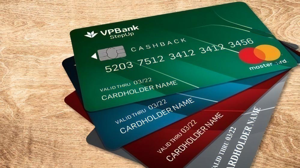 “Chiêu lừa” liên quan đến thẻ tín dụng