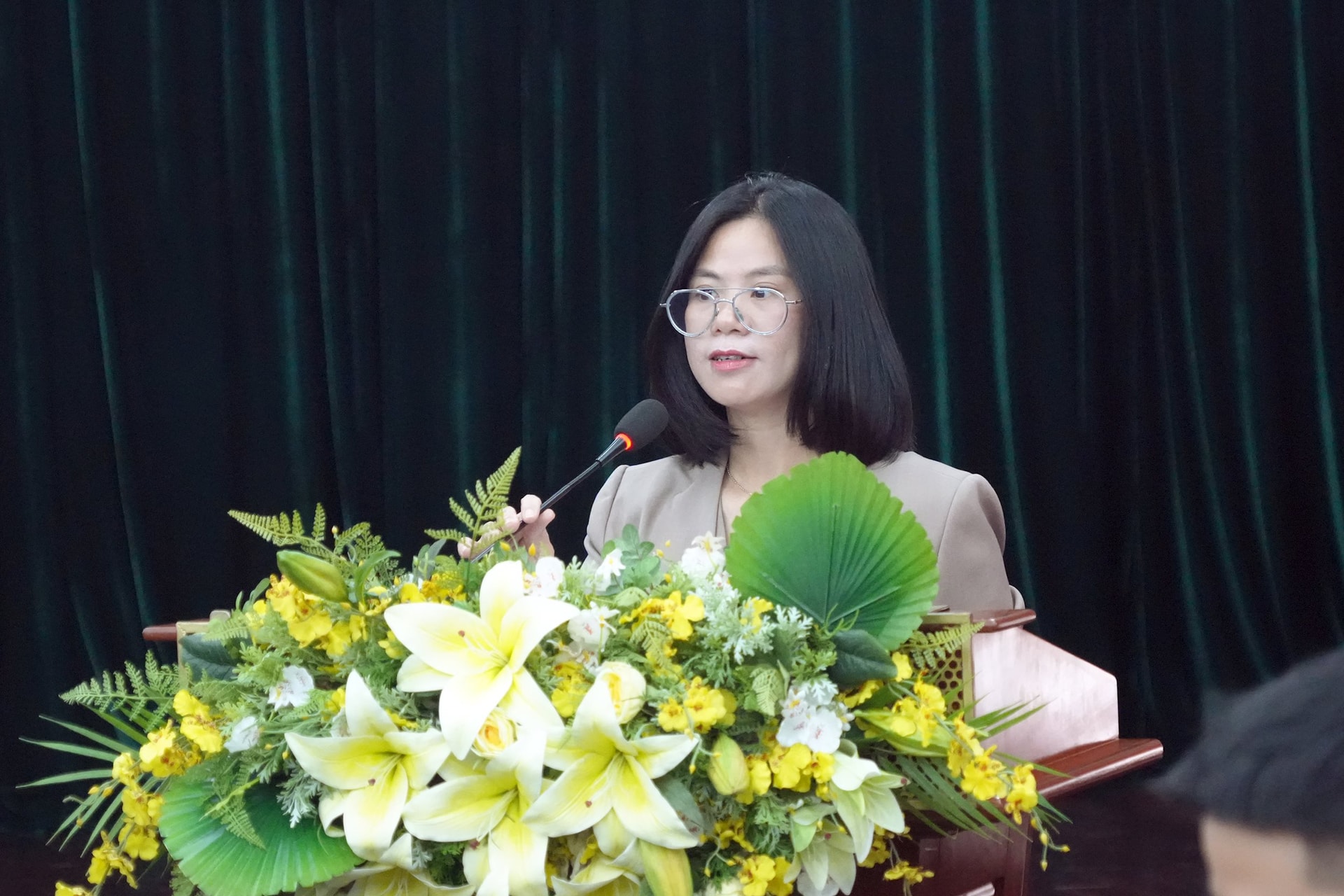 Bà Nguyễn Thị Phương, Chủ nhiệm CLB Pháp chế Ngân hàng phát biểu