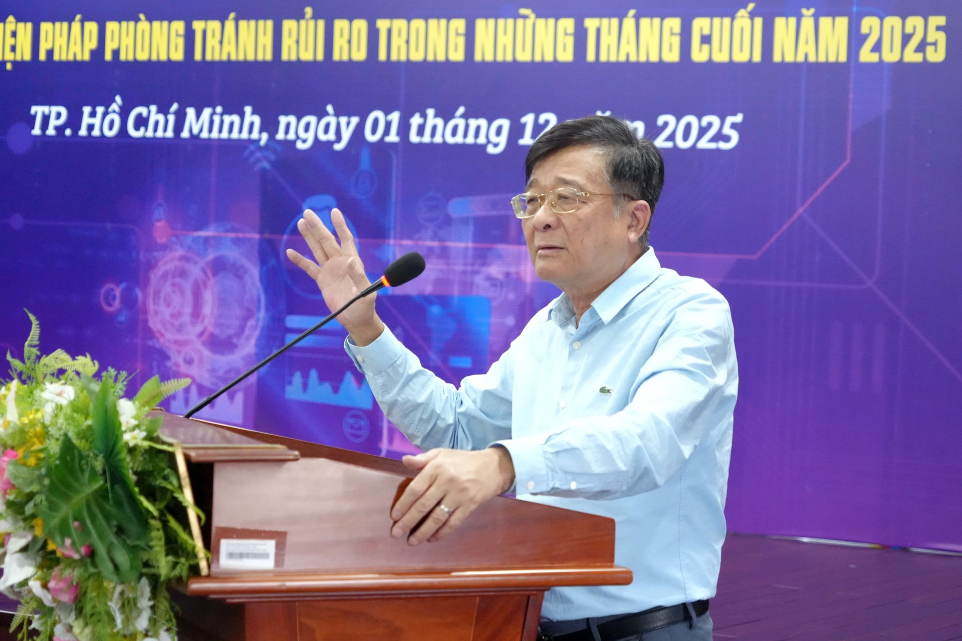 Phó Chủ tịch kiêm Tổng Thư ký Hiệp hội Ngân hàng Việt Nam Nguyễn Quốc Hùng phát biểu khai mạc hội thảo