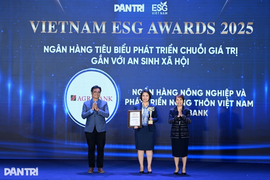 Agribank được vinh danh là ngân hàng tiêu biểu phát triển chuỗi giá trị gắn với an sinh xã hội