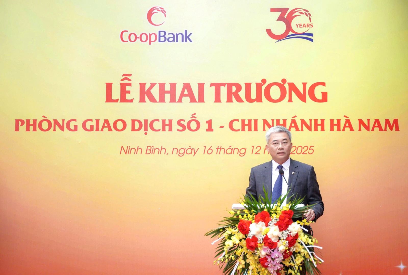 Ông Nguyễn Quốc Cường - Chủ tịch Hội đồng quản trị Co-opBank gửi lời chúc mừng đến Co-opBank chi nhánh Hà Nam tại Lễ Khai trương PGD số 1