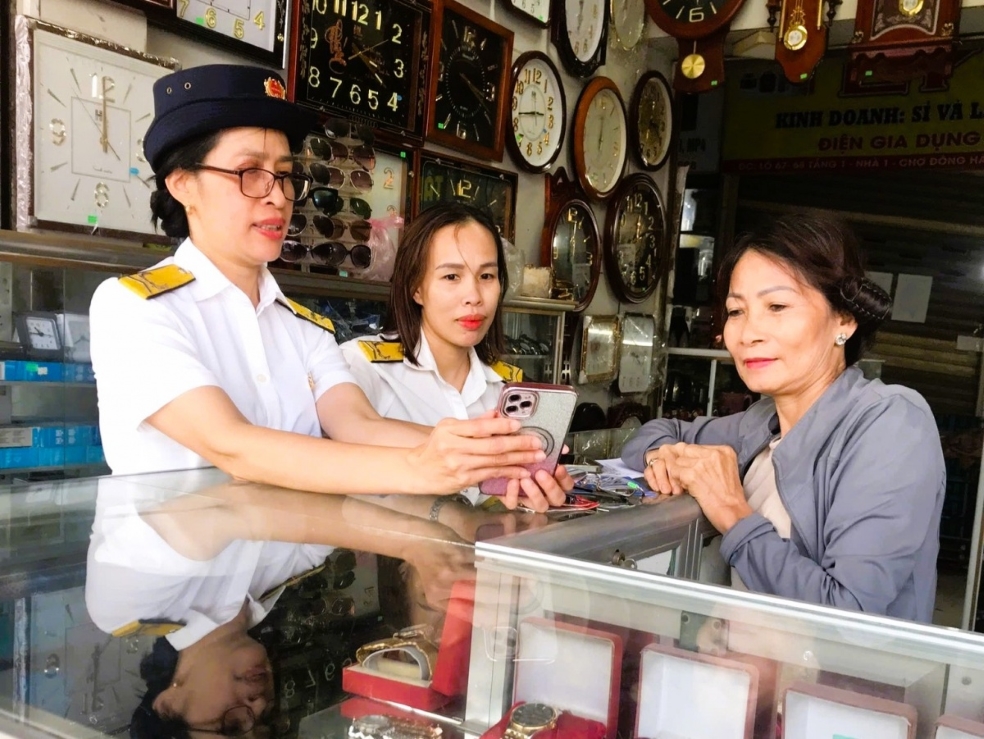 Sự phối hợp giữa ngành Thuế và Ngân hàng góp phần hỗ trợ các hộ kinh doanh tiếp cận môi trường kinh doanh số minh bạch và chuyên nghiệp