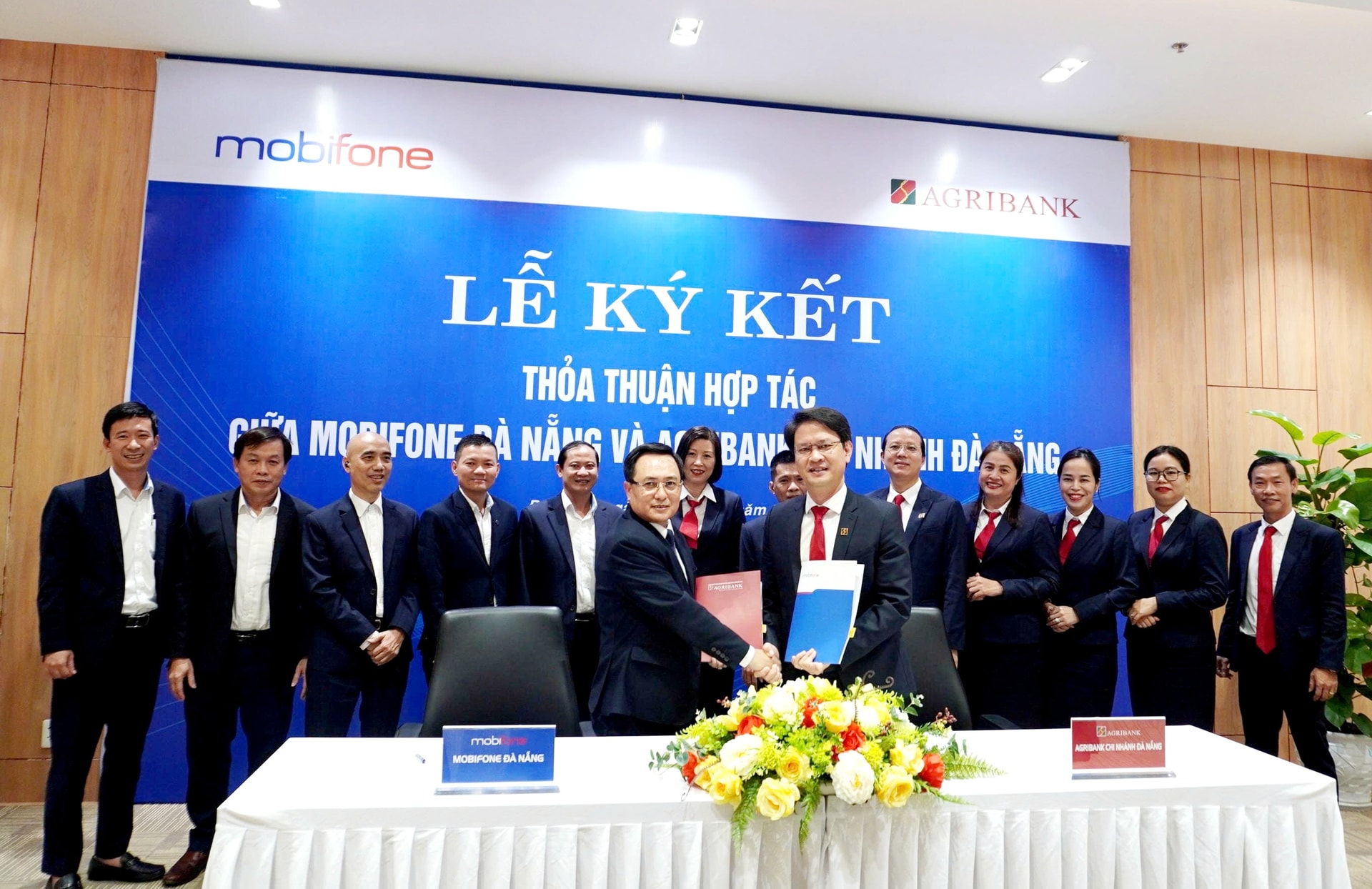 MobiFone và Agribank chi nhánh Đà Nẵng ký kết thỏa thuận hợp tác