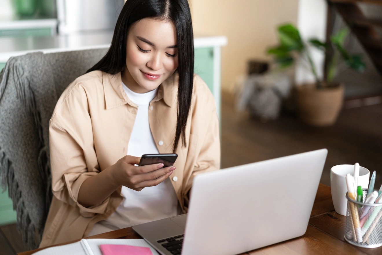 Tiết kiệm trong kỷ nguyên số: MBV Bank cùng khách hàng quản lý tài chính thông minh