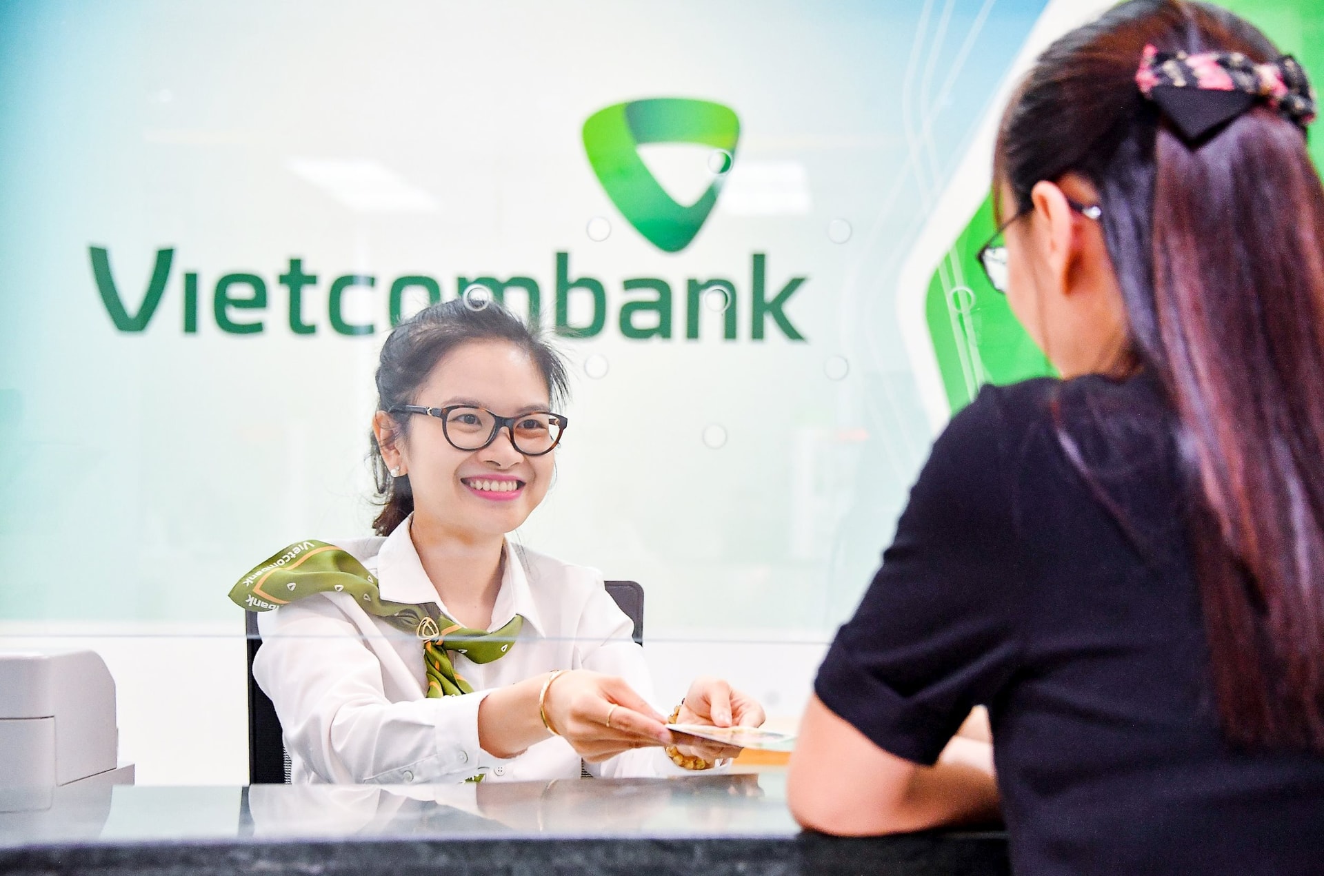 Vietcombank tuyển dụng 272 chỉ tiêu vào làm việc tại các chi nhánh
