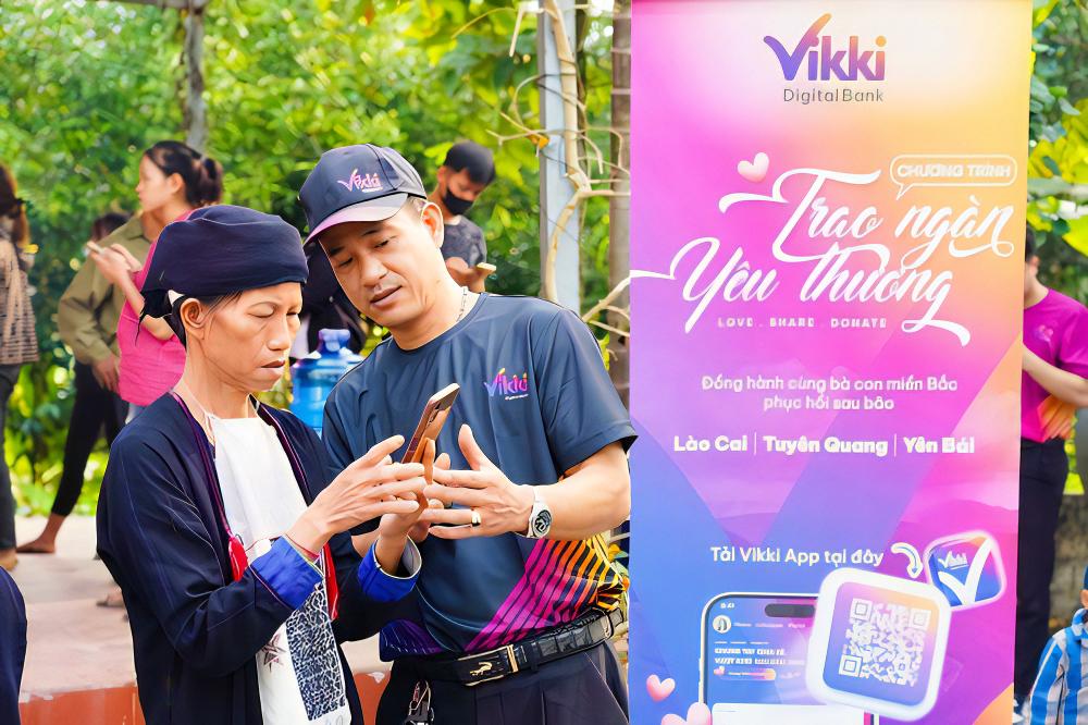 Ngân hàng số Vikki đã có hành trình Trao ngàn yêu thương và mang tiện ích Ngân hàng số đến gần hơn với bà con miền cao.