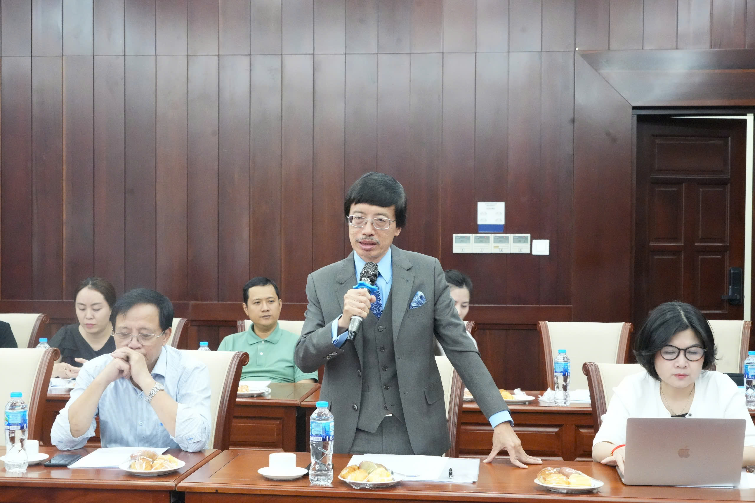 Đại diện ACB phat biểu