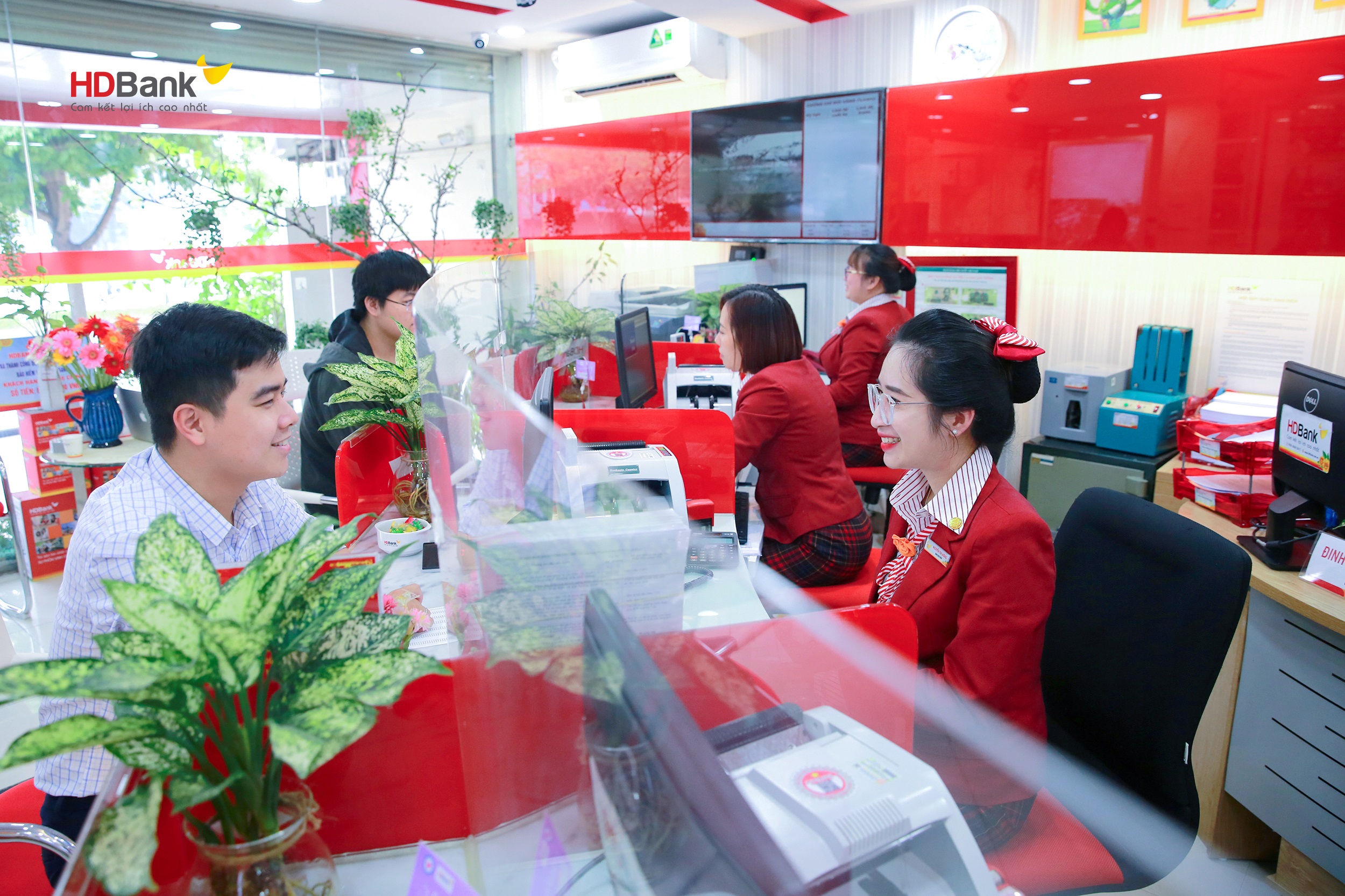 lãi trước thuế