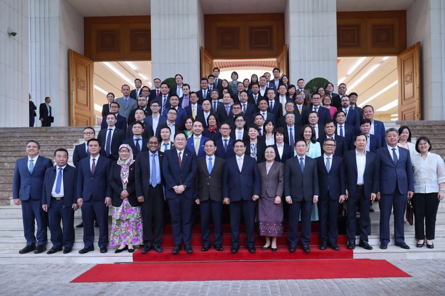Chủ tịch SHBFinance tham gia đoàn đại biểu tọa đàm giữa các nền kinh tế ASEAN