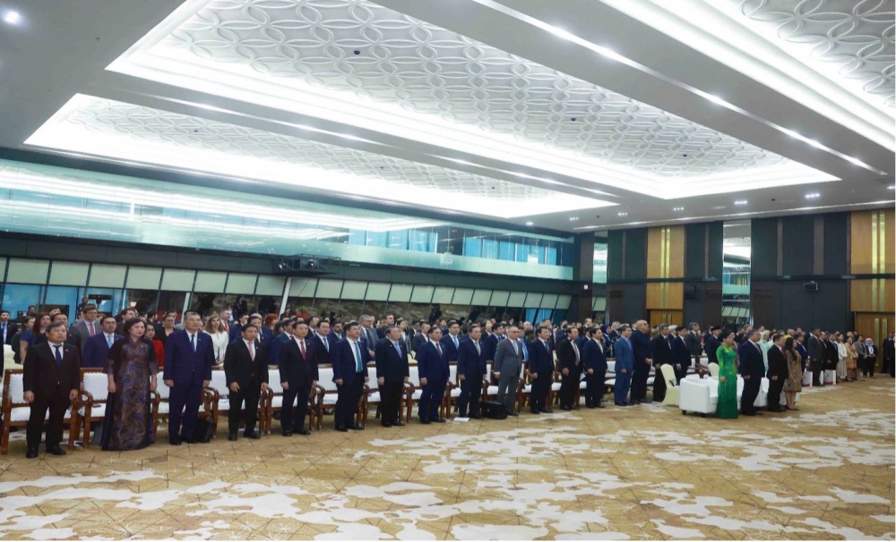 Thống đốc Nguyễn Thị Hồng thăm và dự Lễ Kỷ niệm 30 năm Việt Nam gia nhập ASEAN và phát biểu chính sách