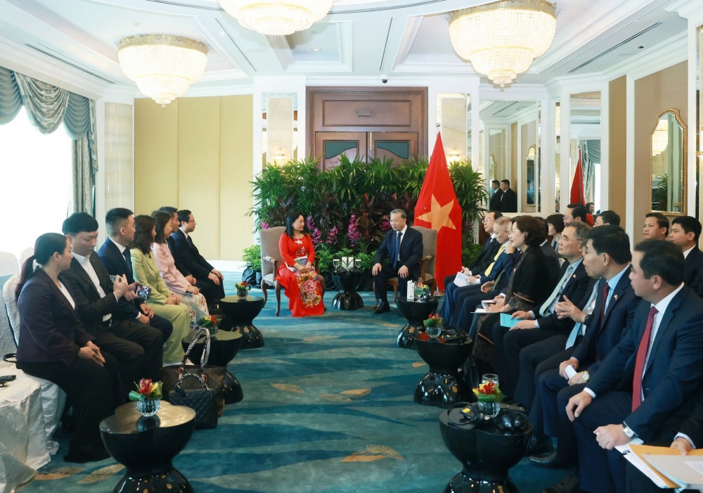 Tổng Bí thư Tô Lâm làm việc với một số tập đoàn tài chính, doanh nghiệp hàng đầu Singapore