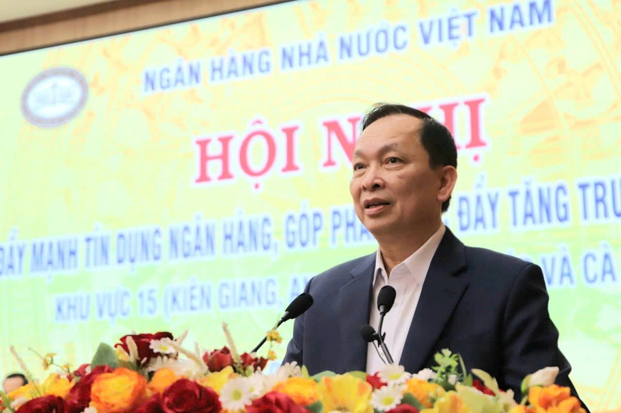 Phó Thống đốc Thường trực Đào Minh Tú phát biểu tại Hội nghị