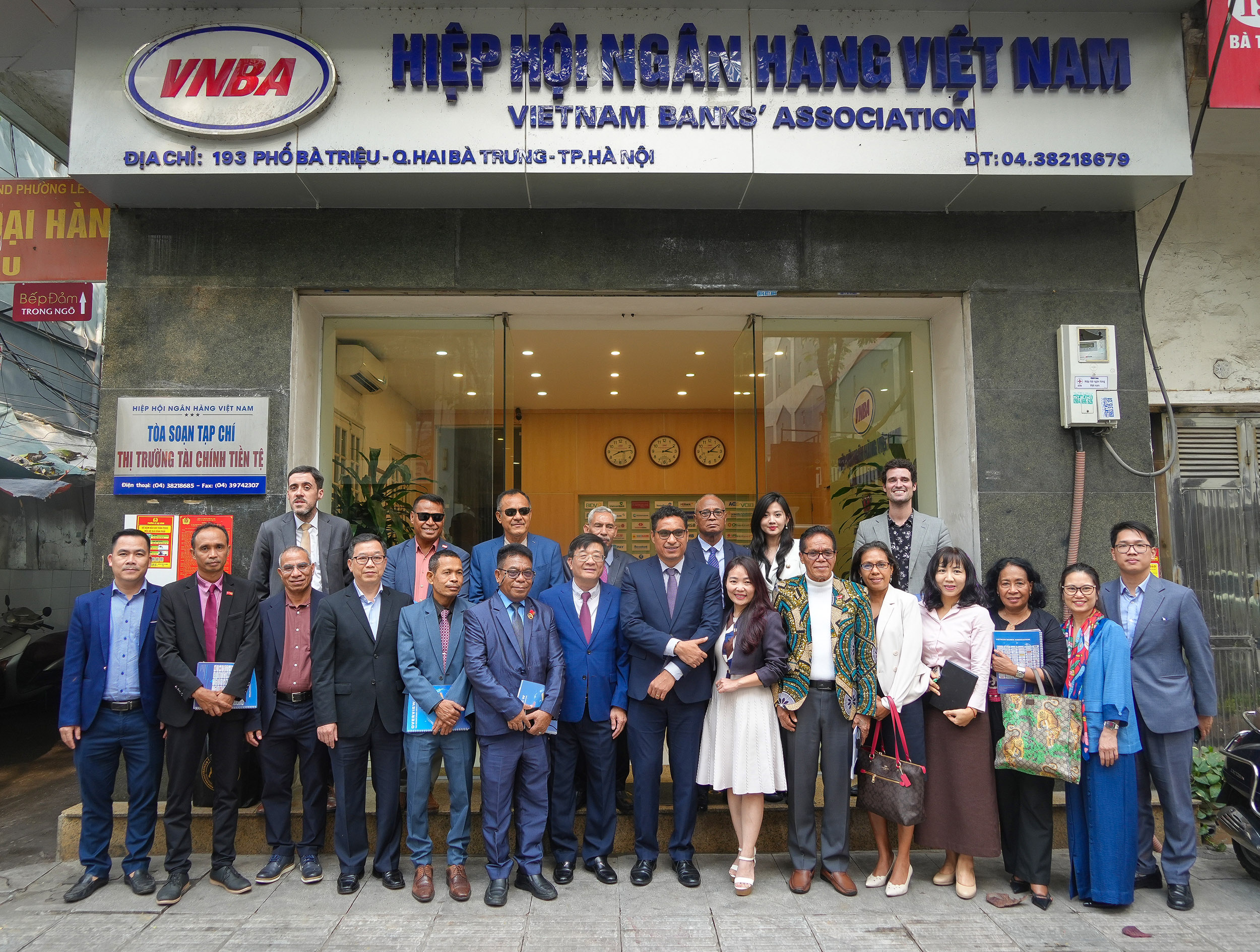 Chụp ảnh lưu niệm
