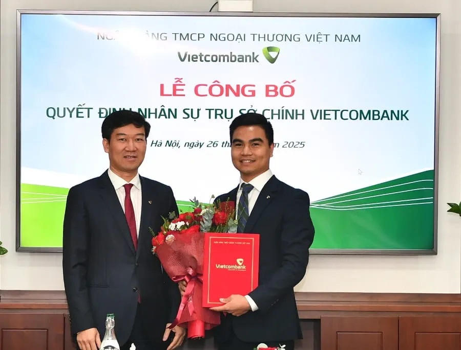 Phó Giám đốc