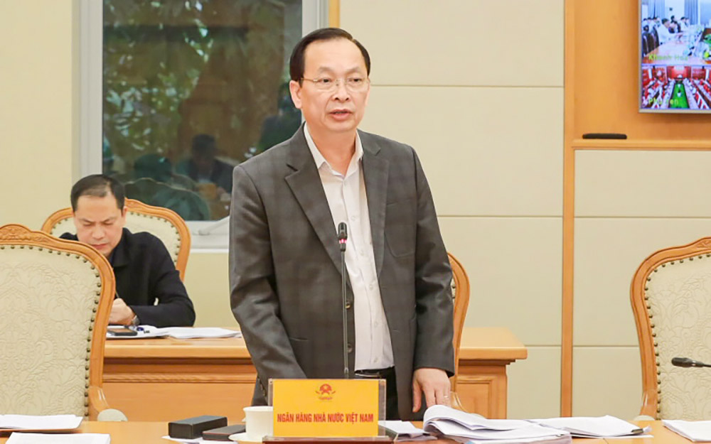 Phó Thống đốc Thường trực Đào Minh Tú phát biểu tại cuộc làm việc - Ảnh: VGP