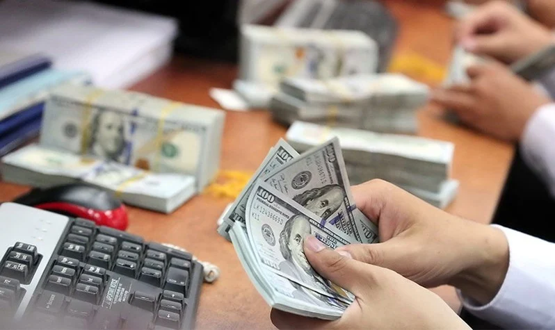 Sửa quy định về việc mở và sử dụng tài khoản ngoại tệ ở nước ngoài của người cư trú là tổ chức