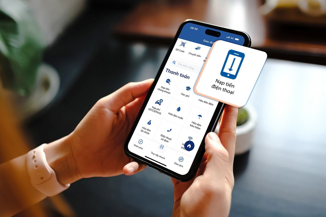 Khách hàng thực hiện nạp tiền điện thoại thành công trên ứng dụng Sacombank Pay sẽ được hoàn tiền đến 50% giá trị nạp tiền