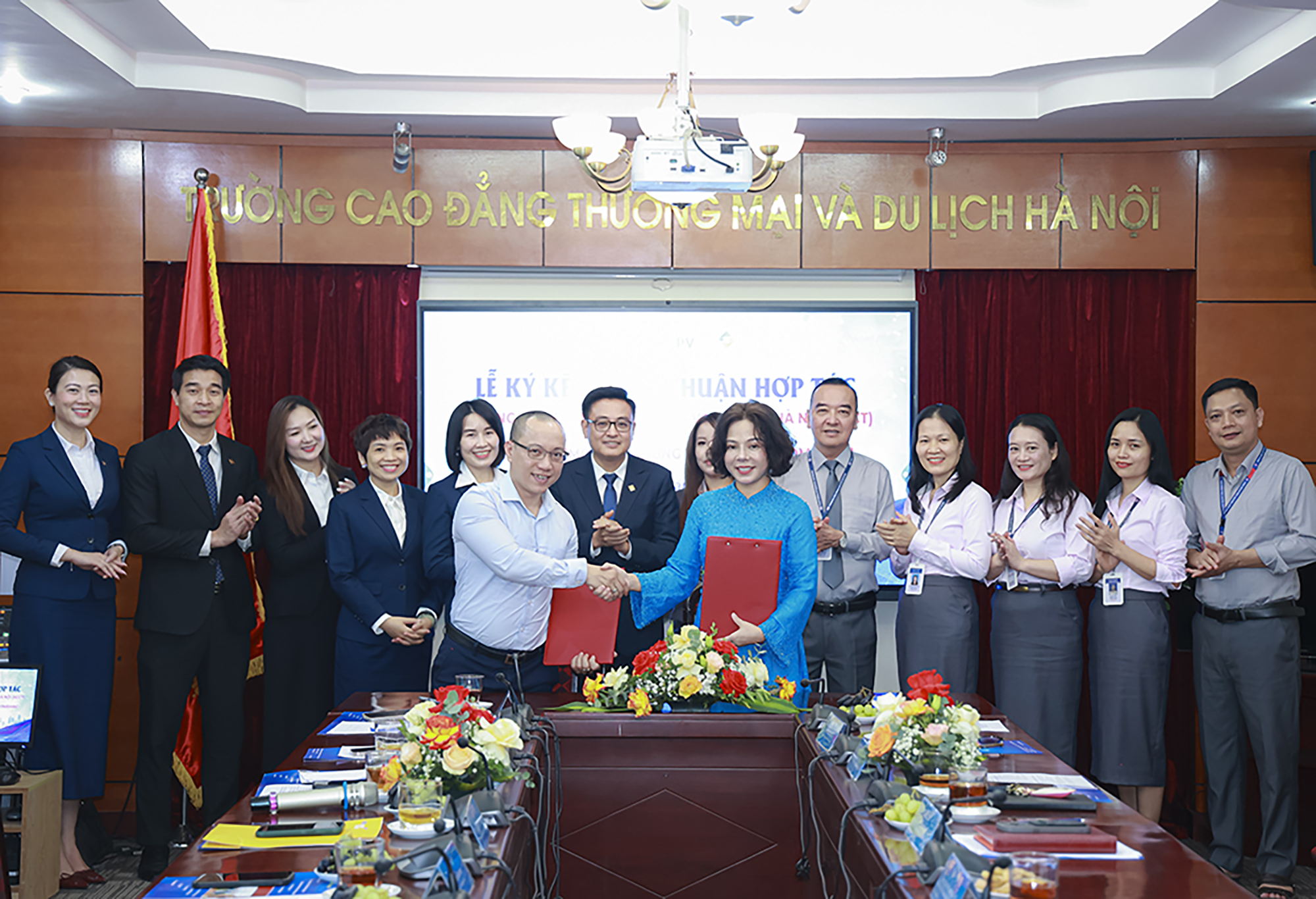 Lễ ký kết mở ra một giai đoạn mới trong mối quan hệ gắn bó giữa PVcomBank và HCCT