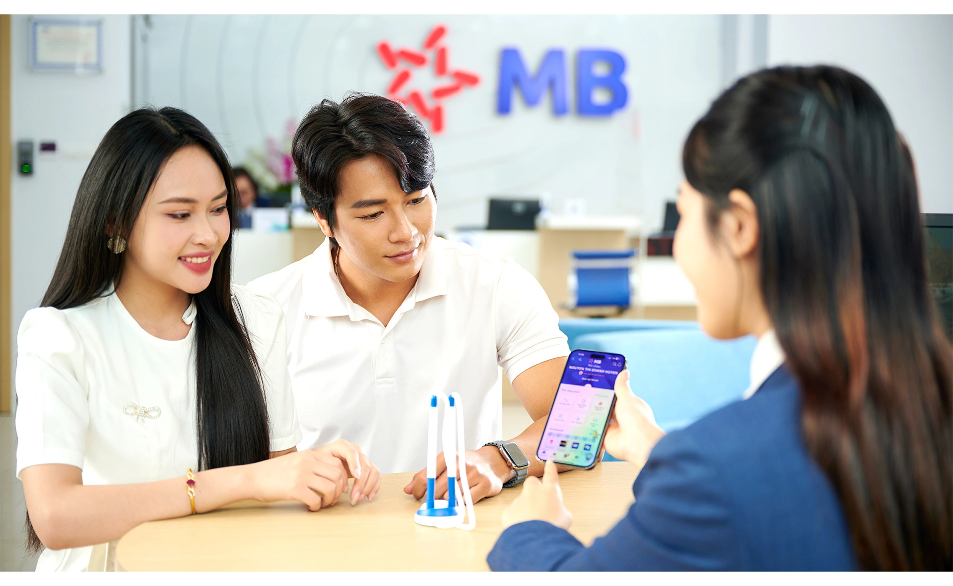 MB số hóa toàn diện để tái định nghĩa ngân hàng