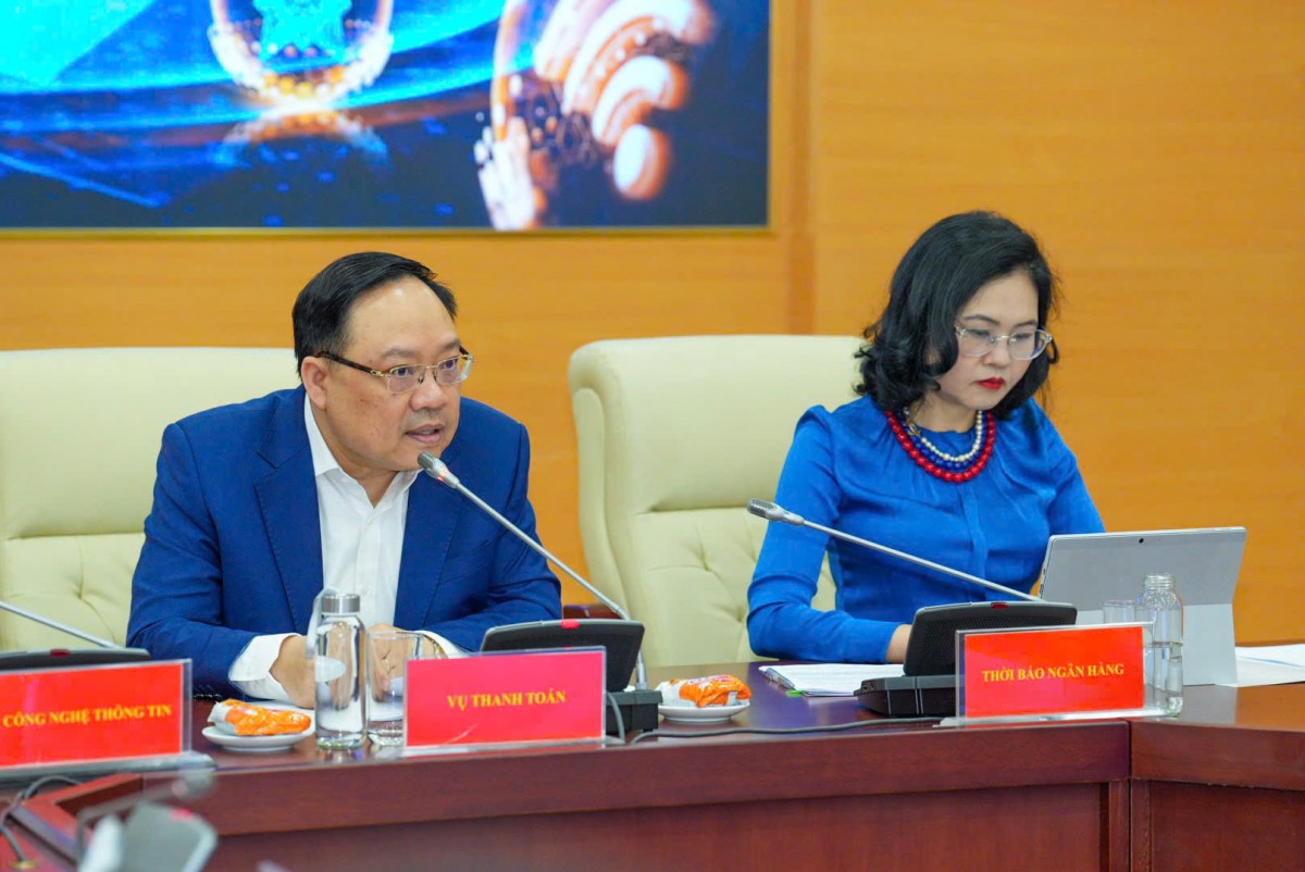 Ông Phạm Anh Tuấn - Vụ trưởng Vụ Thanh toán cho biết, sau 4 năm triển khai Quyết định 810, hoạt động chuyển số ngành Ngân hàng đã đạt được những thành quả đáng khích lệ