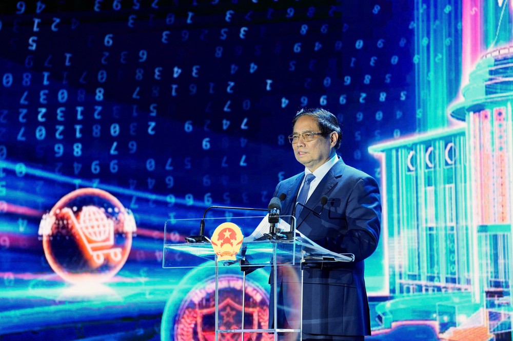 Thủ tướng Chính phủ Phạm Minh Chính phát biểu tại sự kiện Chuyển đổi số ngành Ngân hàng (ảnh: Hoàng Giáp)