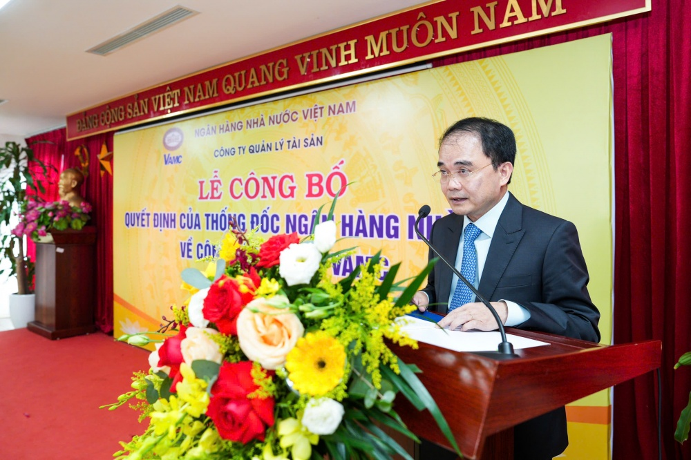 Đồng chí Đặng Đình Thích cam kết sẽ cùng tập thể VAMC đoàn kết, nỗ lực hoàn thành tốt nhiệm vụ, đưa VAMC phát triển bền vững