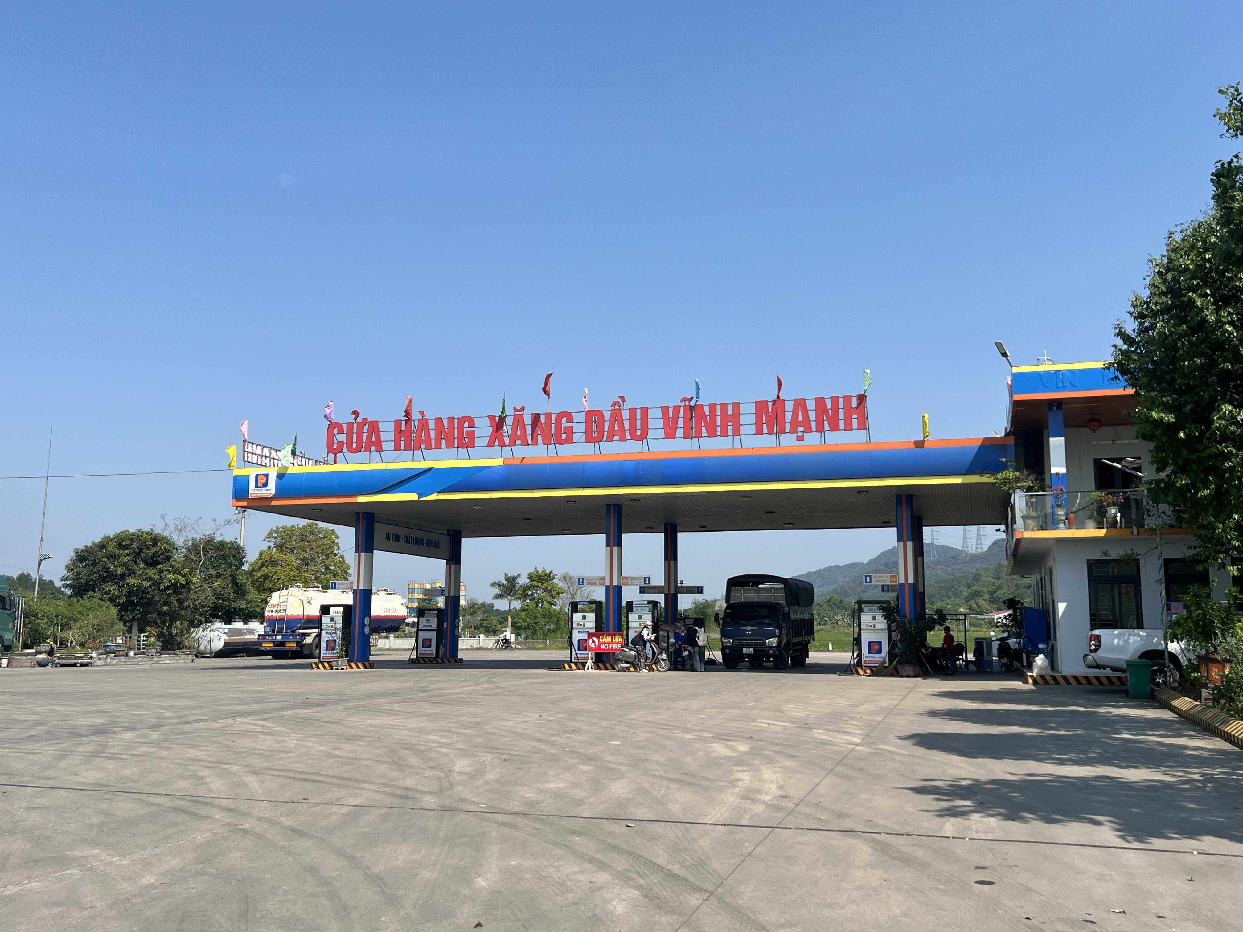 Cửa hàng xăng dầu cũng có “trợ lý số” – Vì sao không?