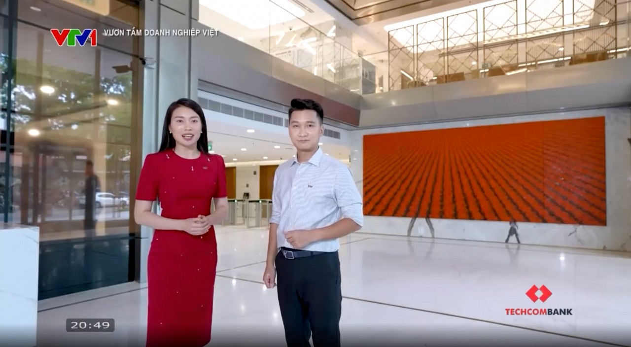 Techcombank đồng hành cùng Chương trình “Vươn tầm Doanh nghiệp Việt”.