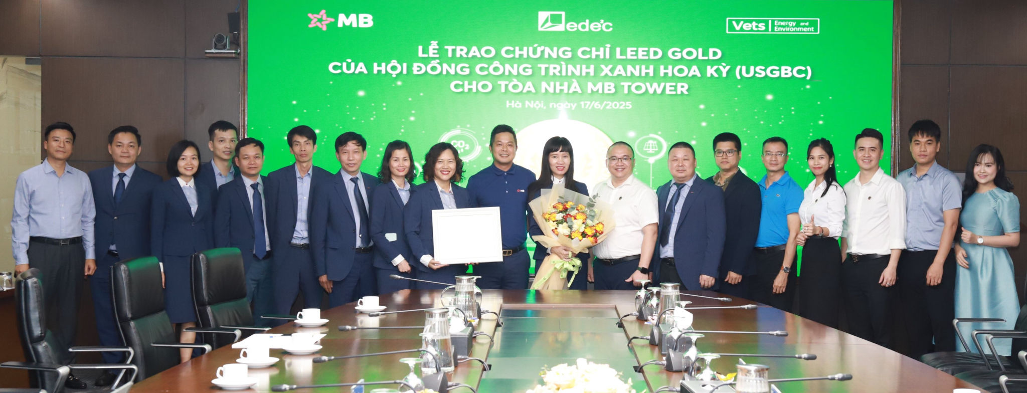 MB chính thức đón nhận Chứng chỉ LEED Gold từ Hội đồng Công trình Xanh Hoa Kỳ cho tòa nhà MB Tower