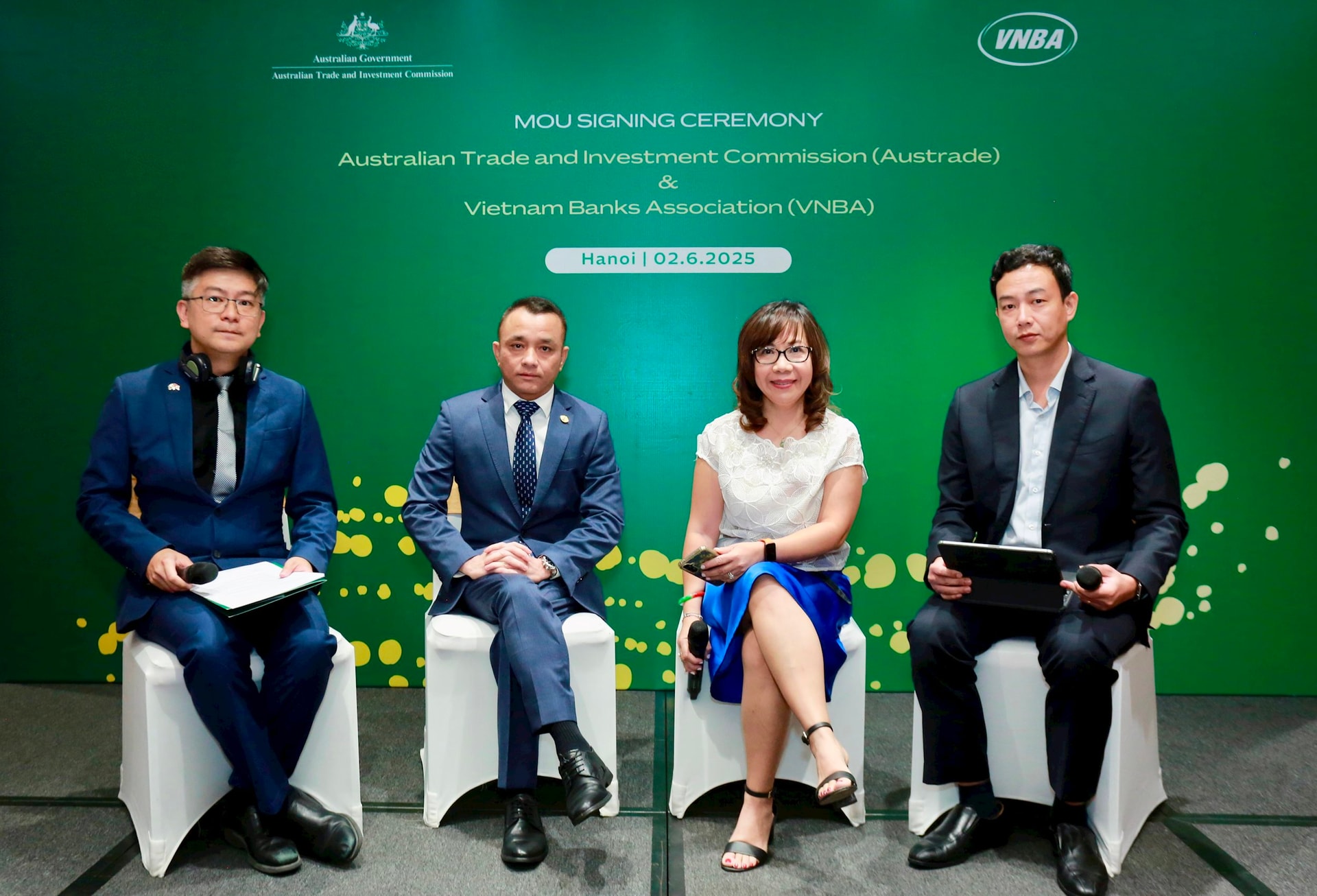 Các đại biểu tham gia thảo luận về cơ hội hợp tác giữa Australia và Việt Nam trong lĩnh vực Công nghệ Tài chính