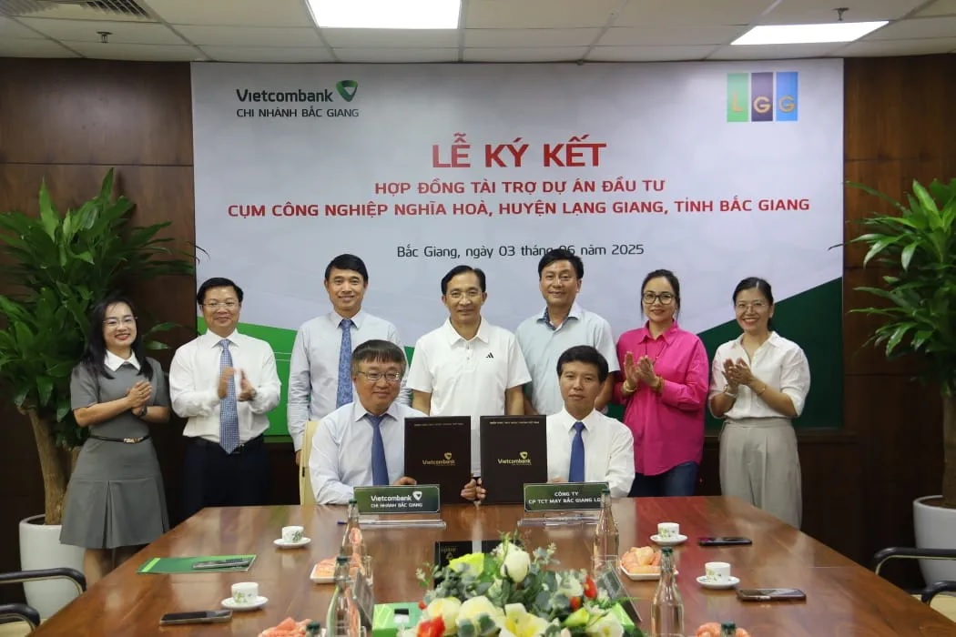 Vietcombank Bắc Giang tài trợ dự án hạ tầng cụm công nghiệp Nghĩa Hòa