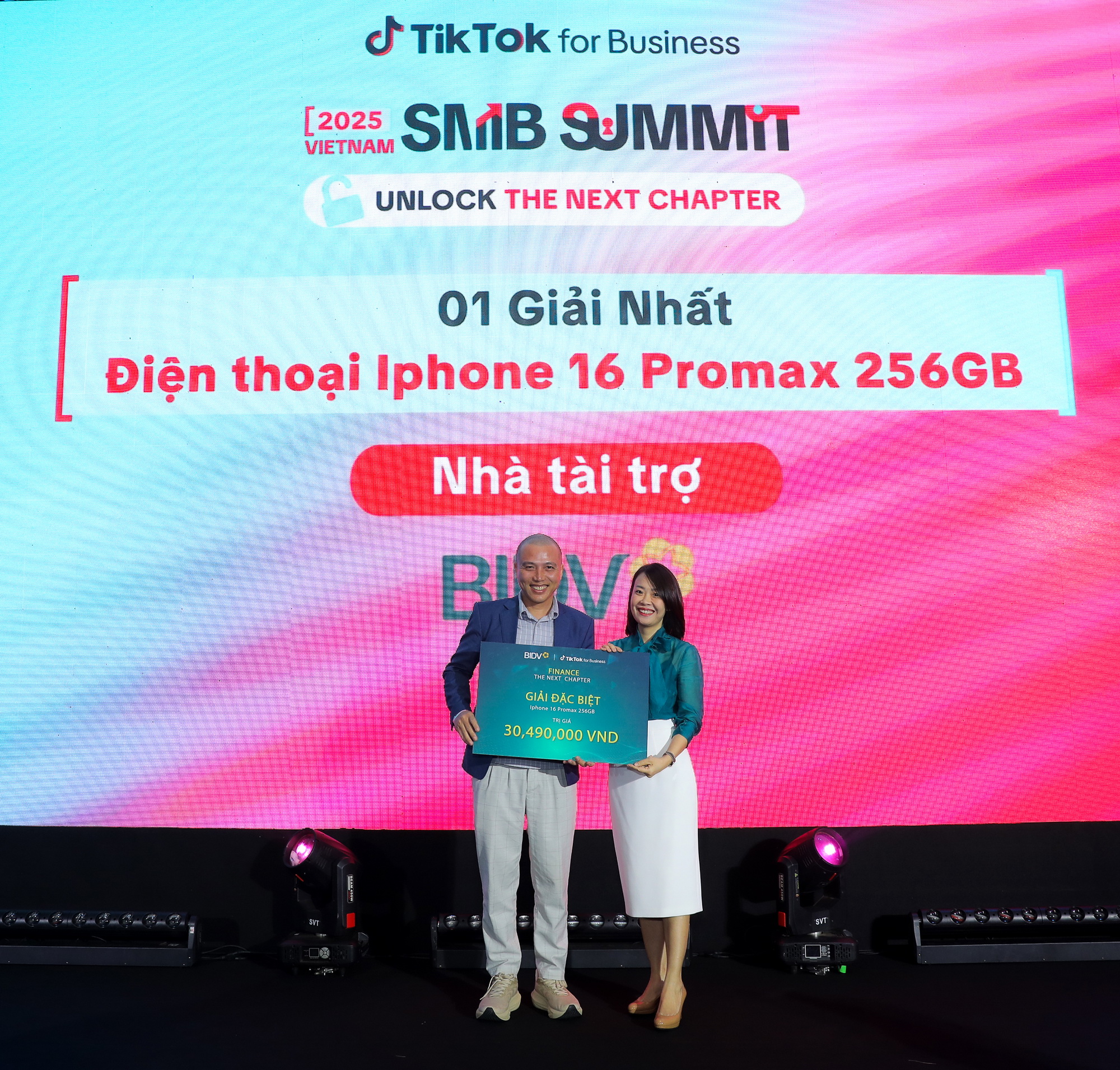 BIDV đồng hành nhà bán hàng TikTok phát triển kinh doanh số