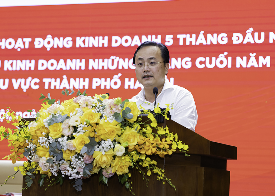 Đồng chí Tô Huy Vũ - Bí thư Đảng ủy, Chủ tịch HĐTV phát biểu chỉ đạo và điều hành Hội nghị