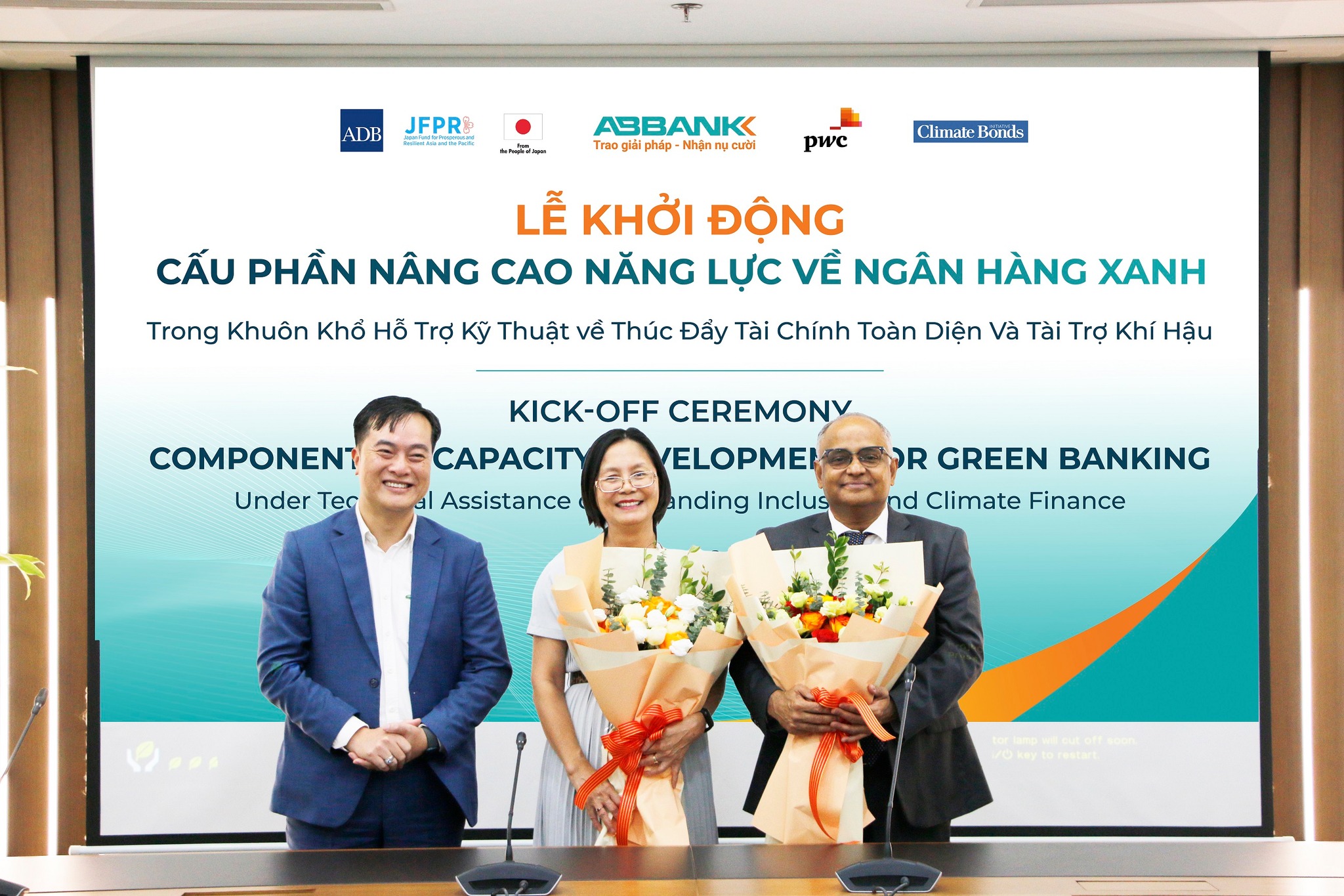 Nâng cao năng lực về Ngân hàng xanh