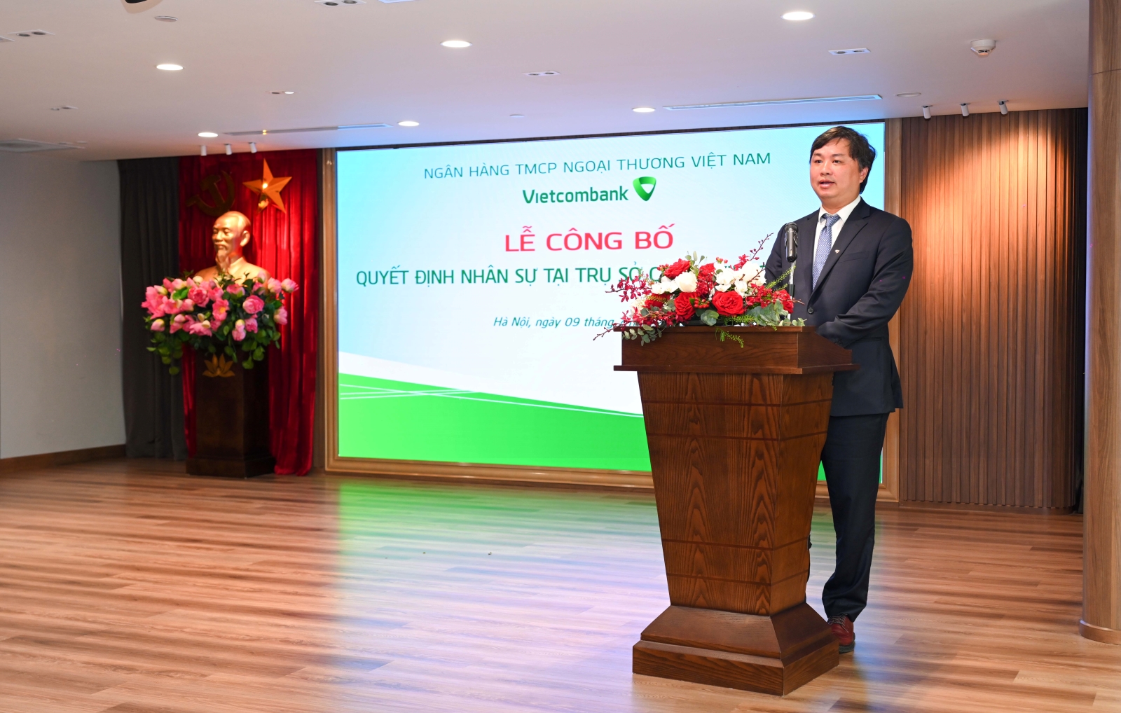 Ông Nguyễn Quang Huy - tân Giám đốc Trung tâm kỹ thuật và khoa học dữ liệu phát biểu nhận nhiệm vụ
