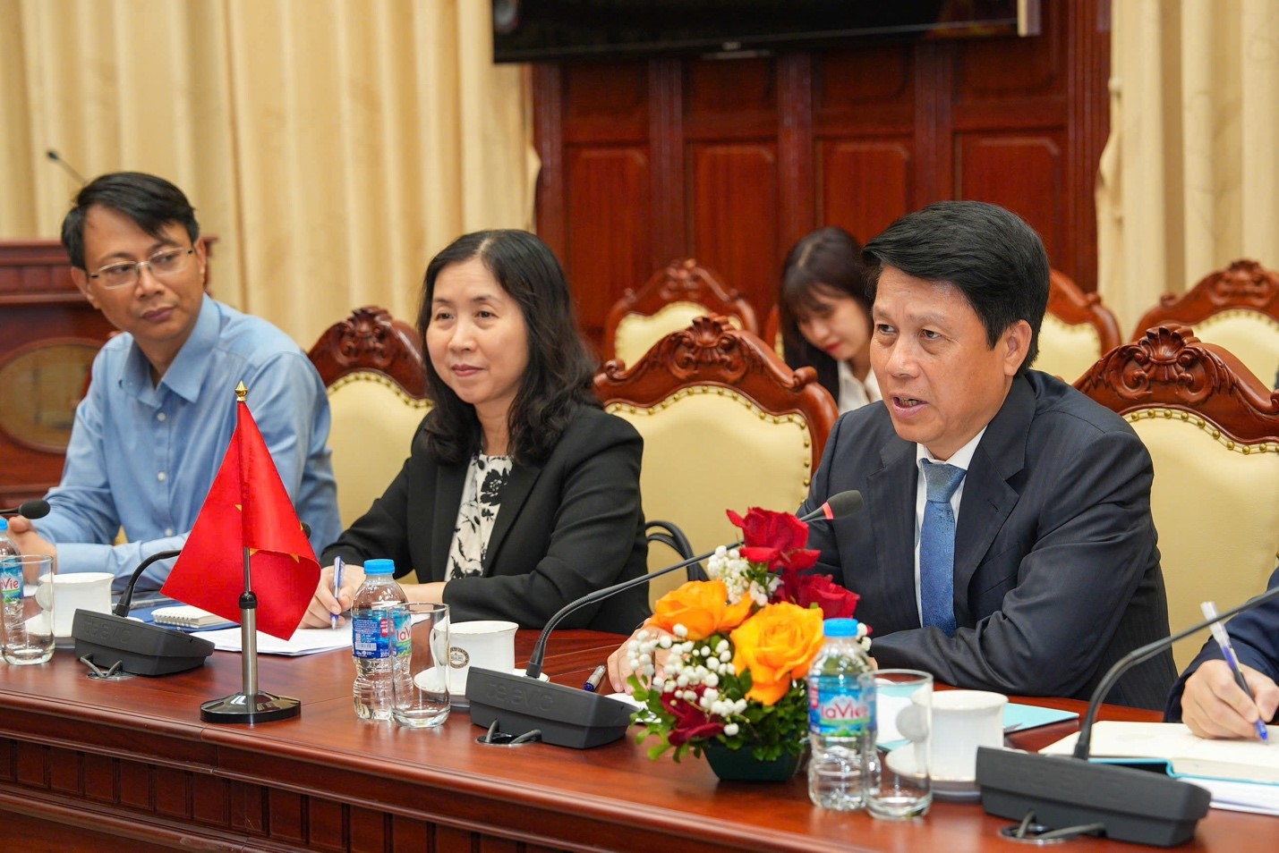 Phó Thống đốc Phạm Tiến Dũng phát biểu tại buổi làm việc
