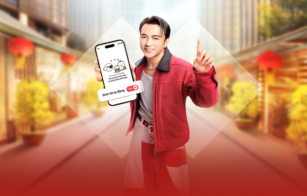 Soobin Hoàng Sơn là nghệ sĩ đồng hành cùng sản phẩm Sinh lời tự động. Ảnh: Techcombank