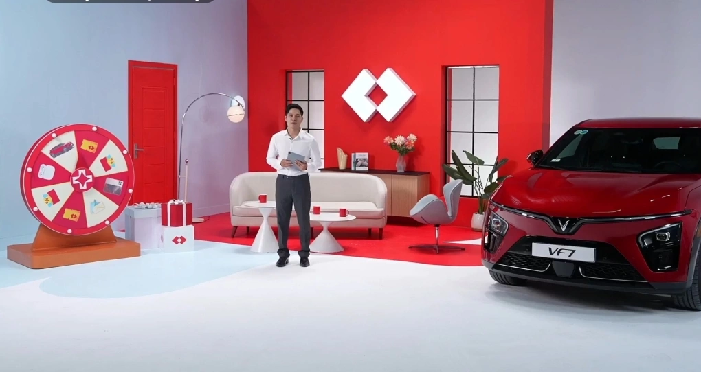 Nhiều phần quà giá trị lớn được dành tặng cho khách hàng Sinh lời tự động đến hết 28/9. Ảnh: Techcombank