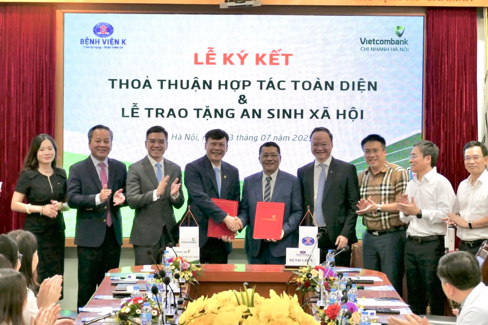 chuyển đổi số