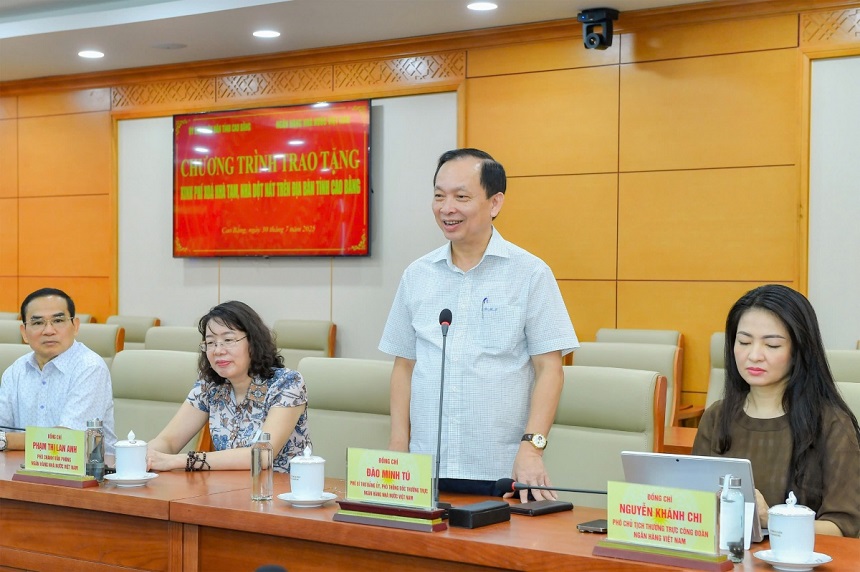 Phó Thống đốc Thường trực NHNN Đào Minh Tú phát biểu tại chương trình