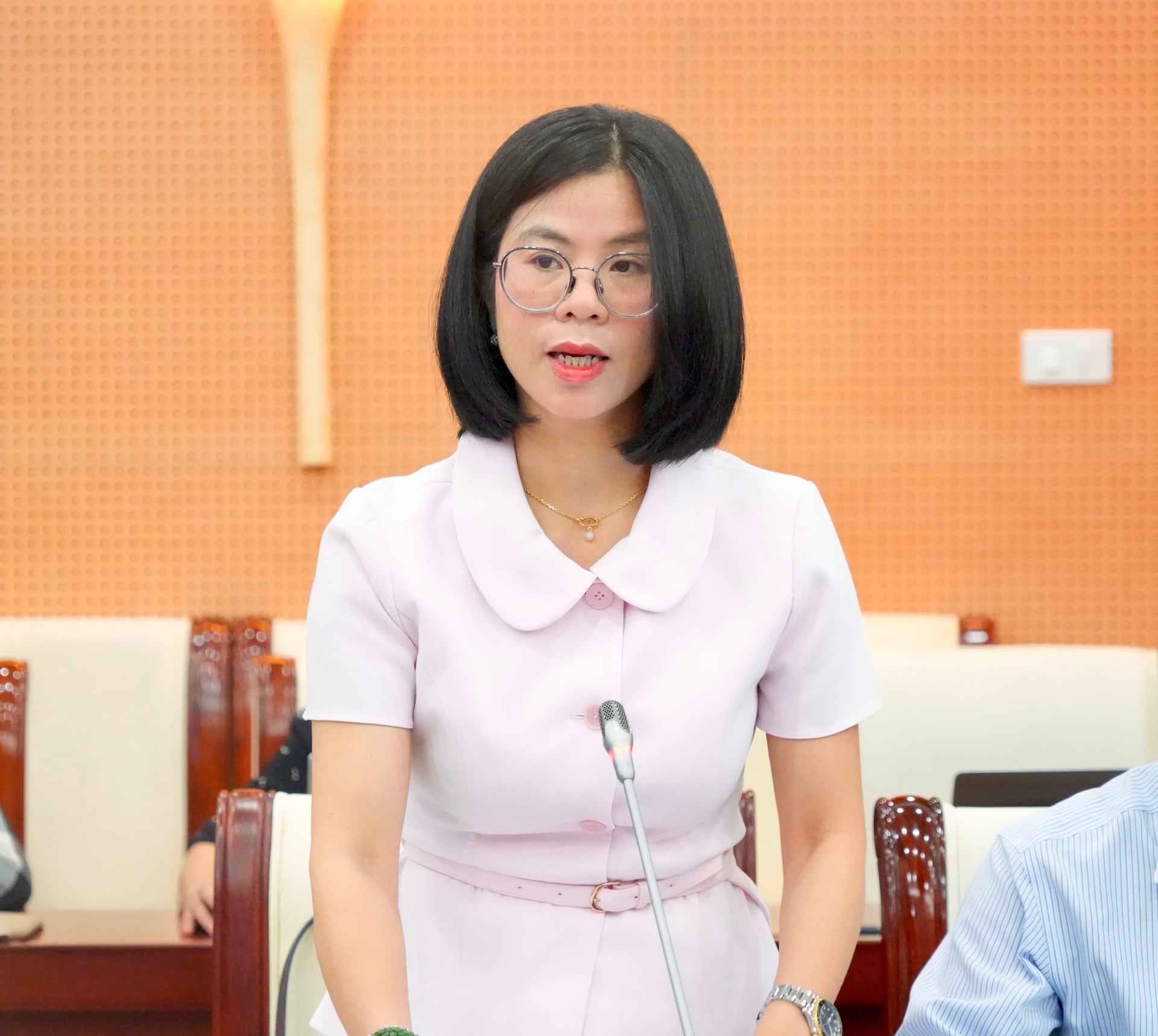 bà Nguyễn Thị Phương, Giám đốc Ban Pháp chế BIDV, Phó Chủ nhiệm Thường trực được bầu làm Chủ nhiệm với tỷ lệ 100% tán thành