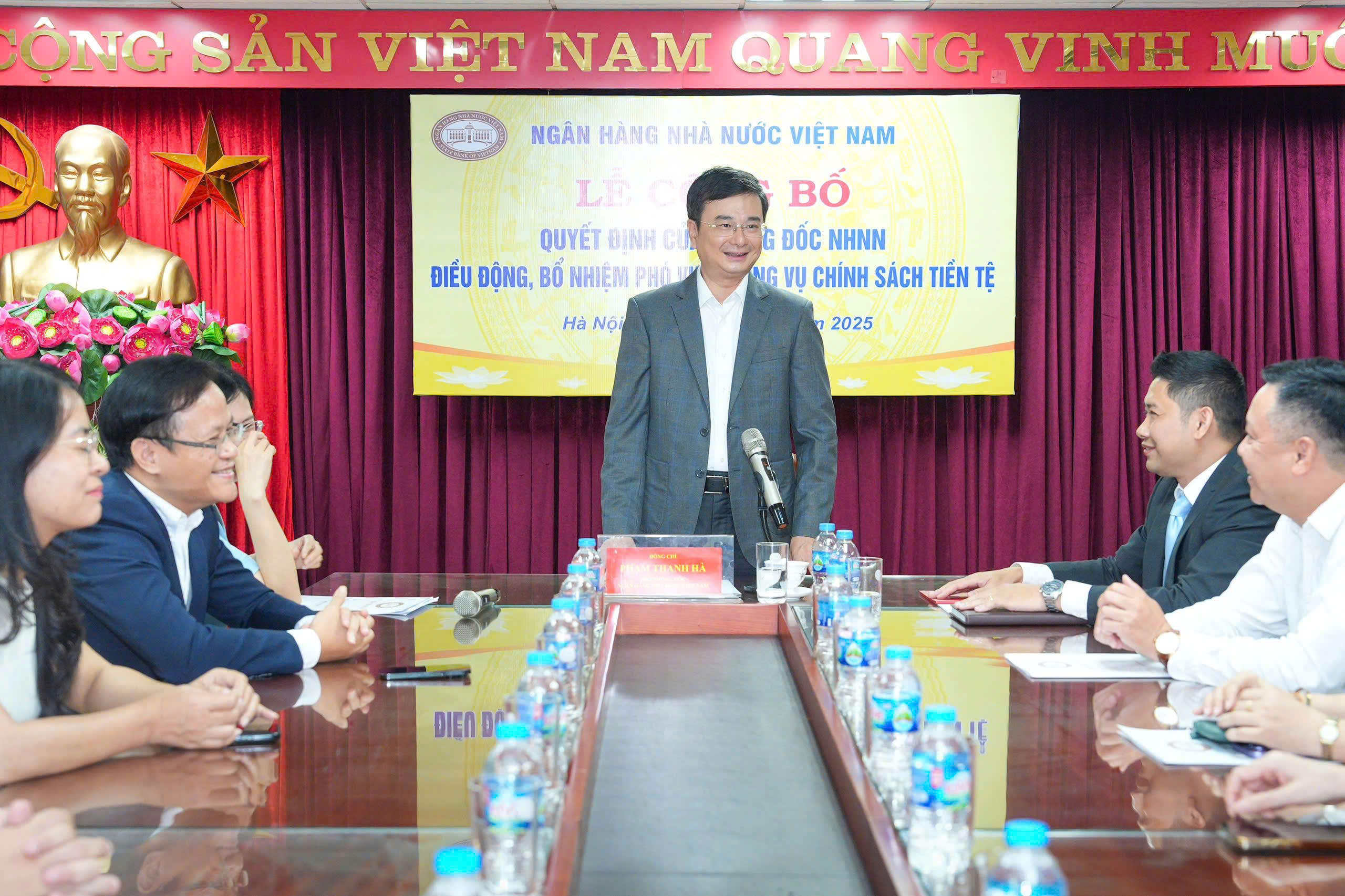 Phó Thống đốc Phạm Thanh Hà phát biểu tại hội nghị