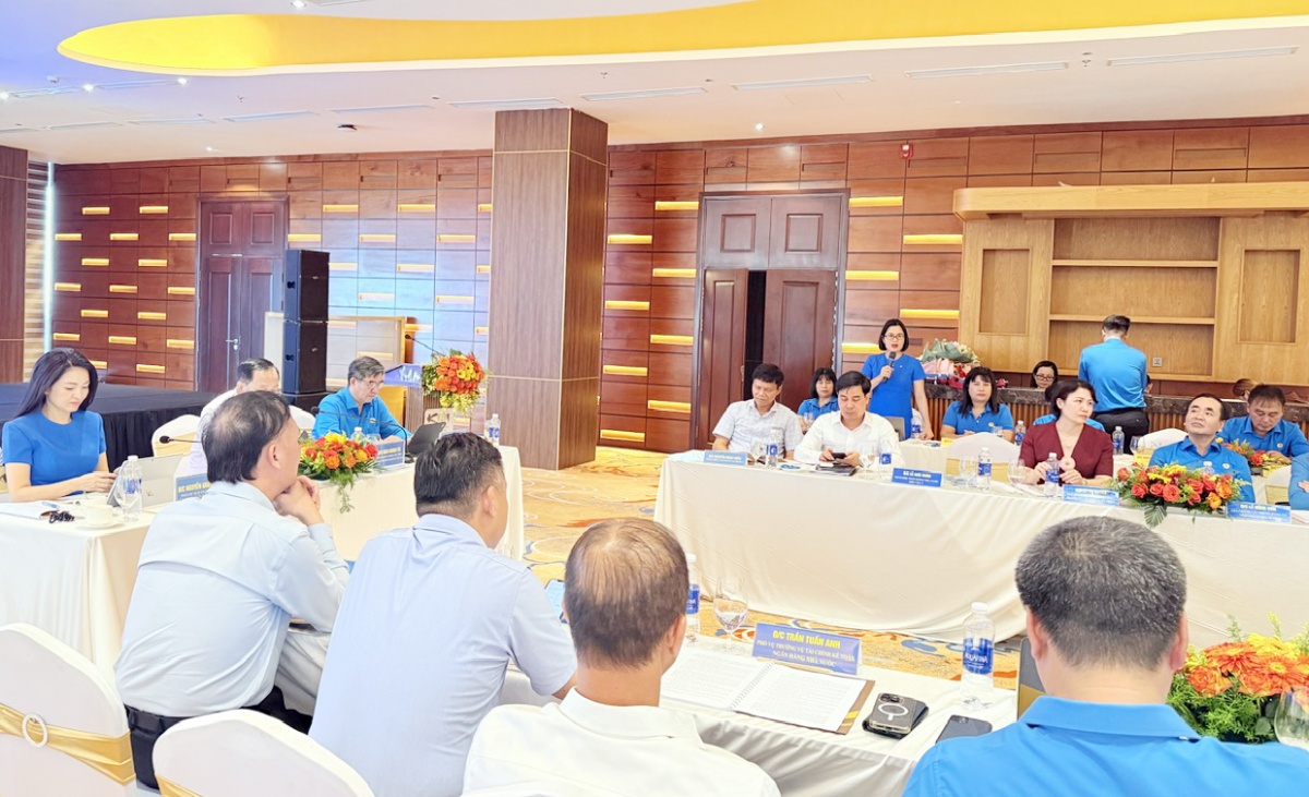 Đại diện Công đoàn Vietcombank phát biểu tại hội nghị