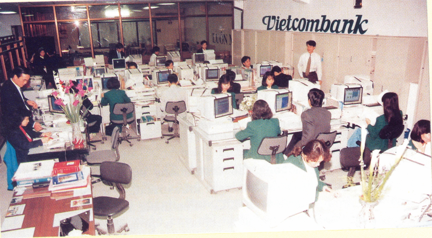 Trung tâm thanh toán Vietcombank thập niên 90 của thế kỷ XX