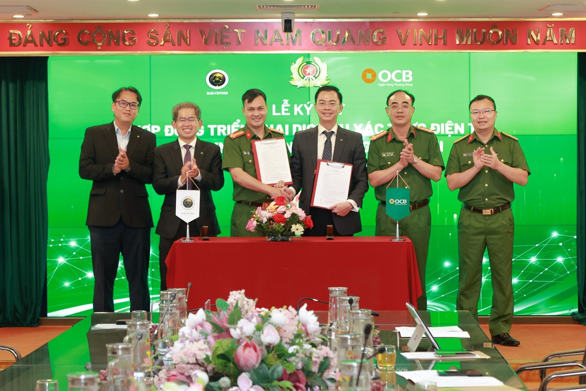 xác thực
