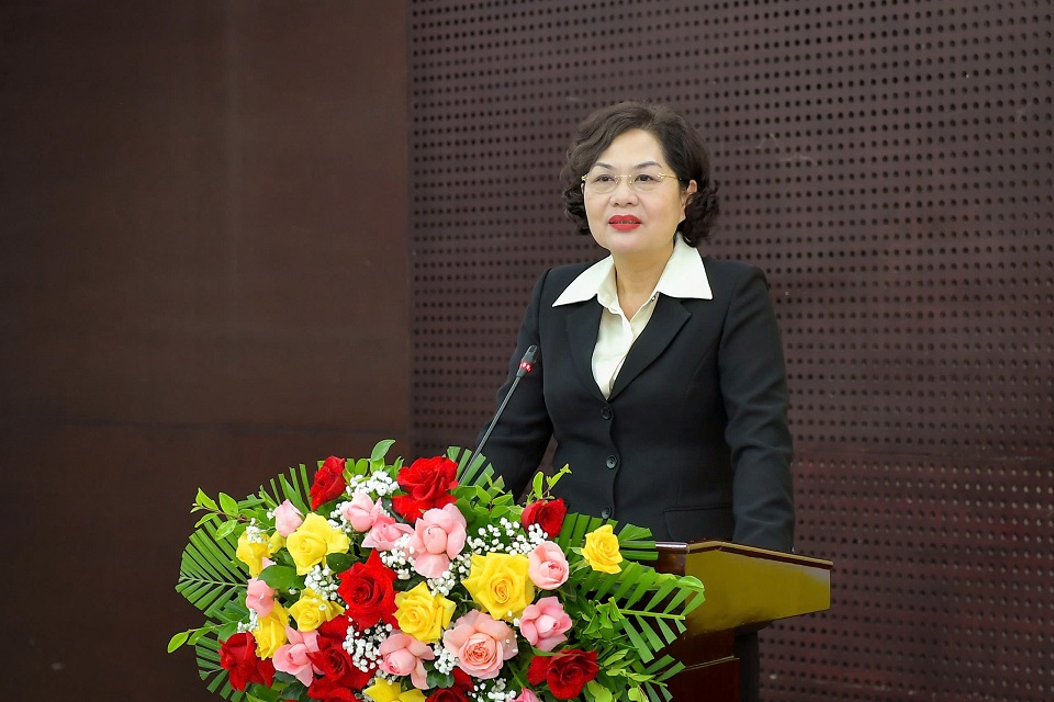 Đồng chí Nguyễn Thị Hồng, Thống đốc NHNN phát biểu tại Chương trình