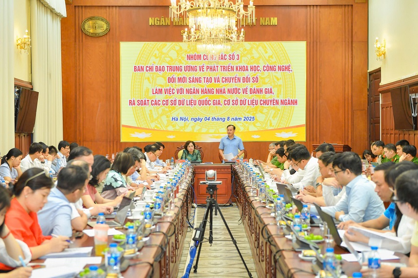 Toàn cảnh buổi làm việc