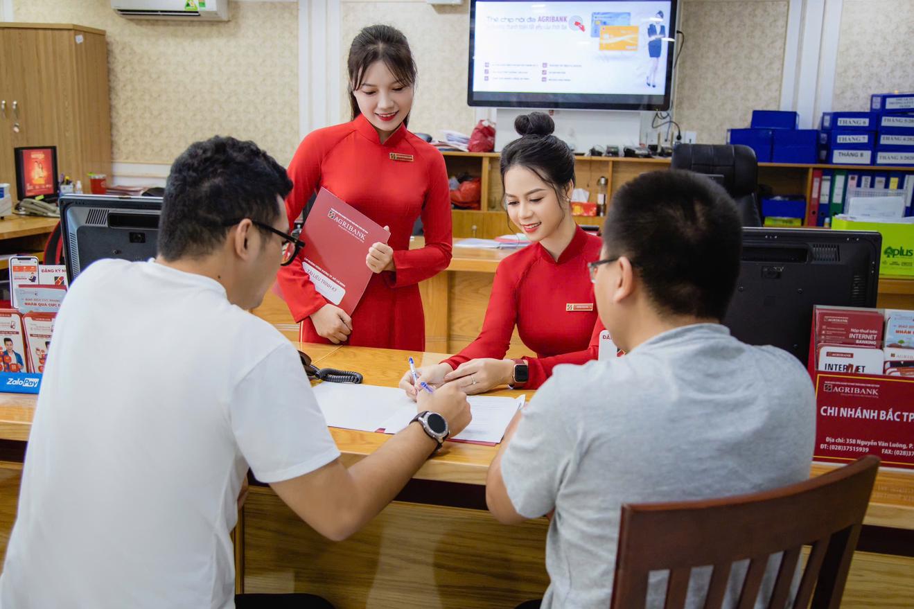 Agribank triển khai đồng bộ nhiều chương trình tín dụng ưu đãi cho khách hàng cá nhân. Ảnh: PV