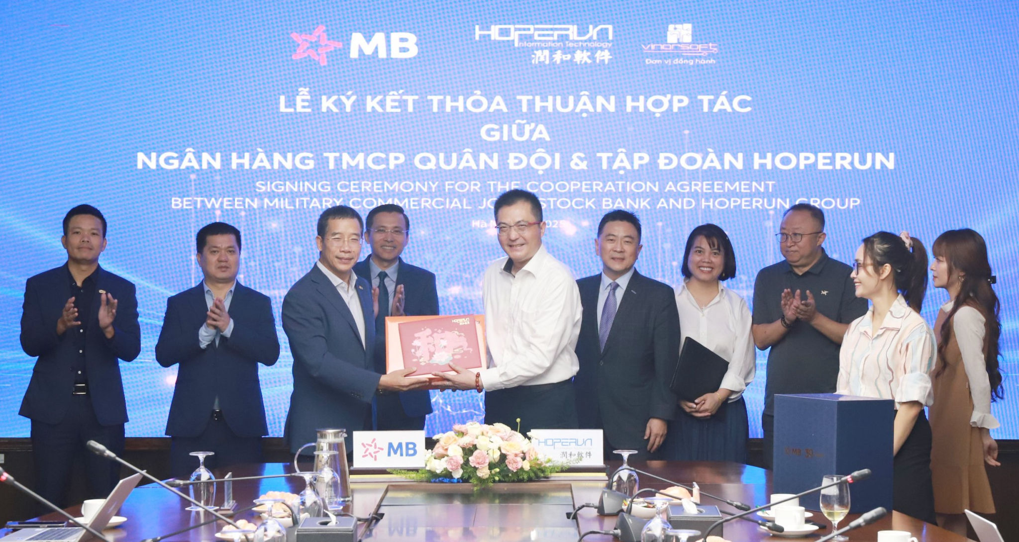 MB hợp tác chiến lược với Hoperun, bứt phá trong kỷ nguyên AI